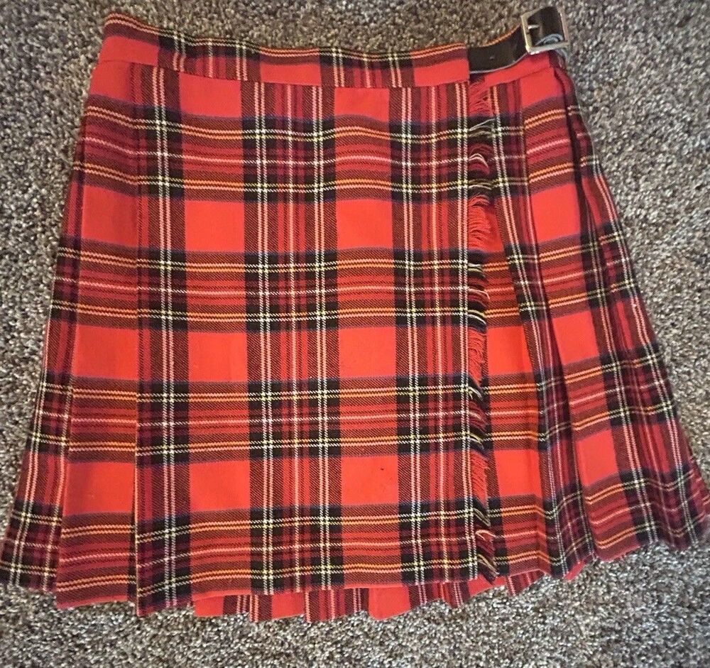 Y2K St. Michael Plaid Red Wrap Skirt Sz.5 Tartan Kilt Schoolgirl Grunge Academia